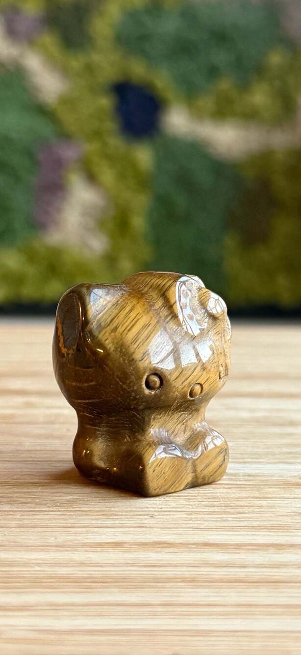 Handmade Carved Tiger's Eye Hello Kitty Statue Figurine